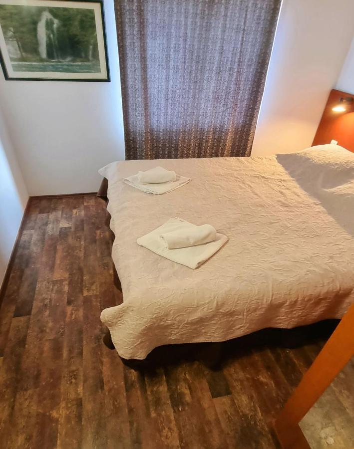 Visovac Rooms And Breakfast Skradin Zewnętrze zdjęcie