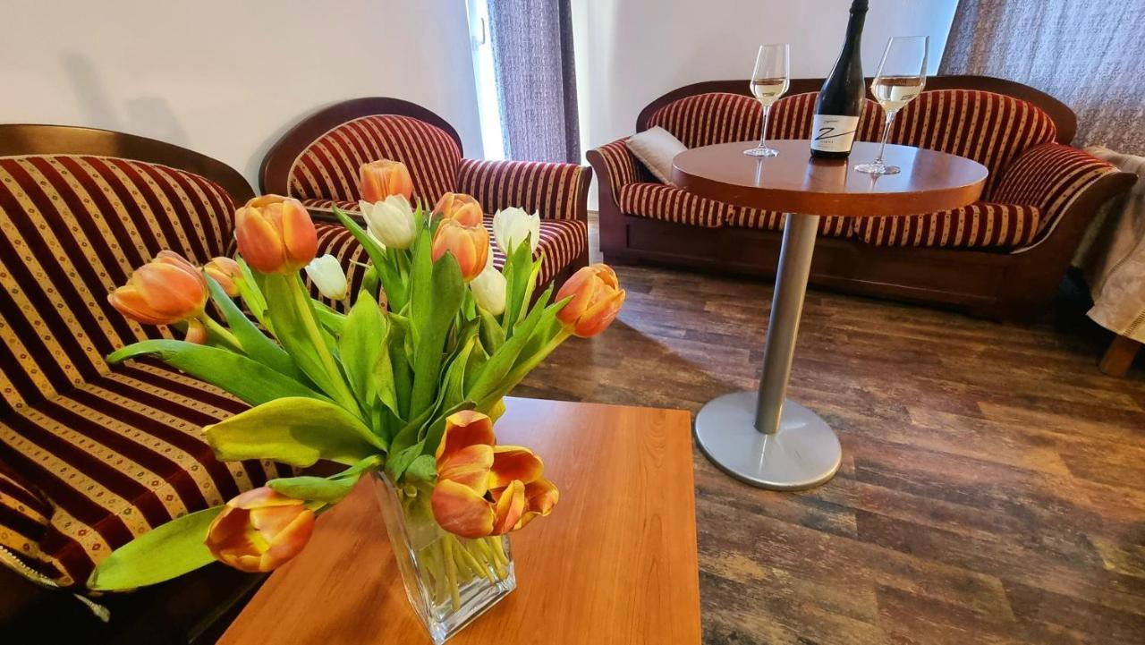 Visovac Rooms And Breakfast Skradin Zewnętrze zdjęcie